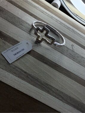 Silver Cross Accent Bracelet -